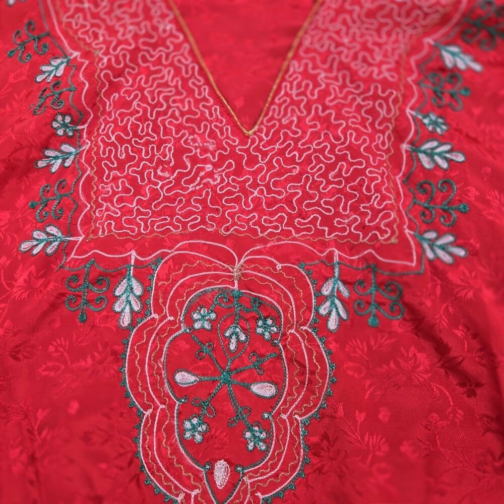 Red Floral Damask Embroidered Kaftan Gown Green Embroidery Loungewear Resort - Picture 3 of 6